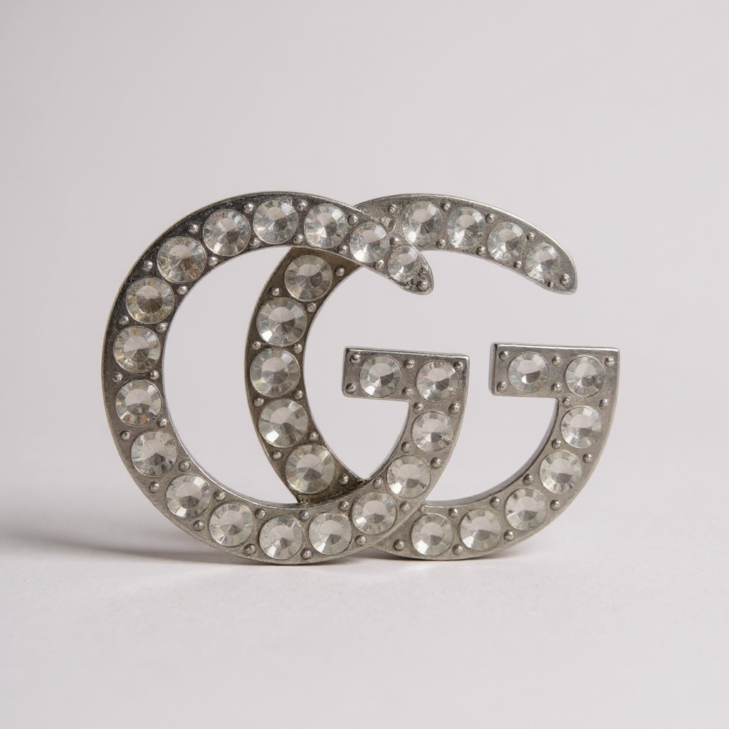 GG Platinum Brooche